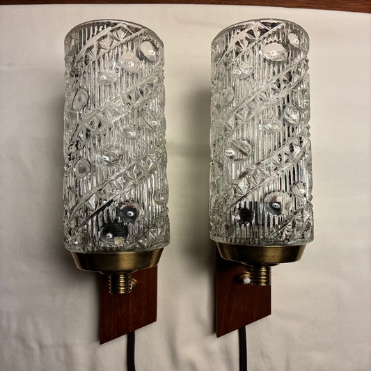 Teak / messing væglamper