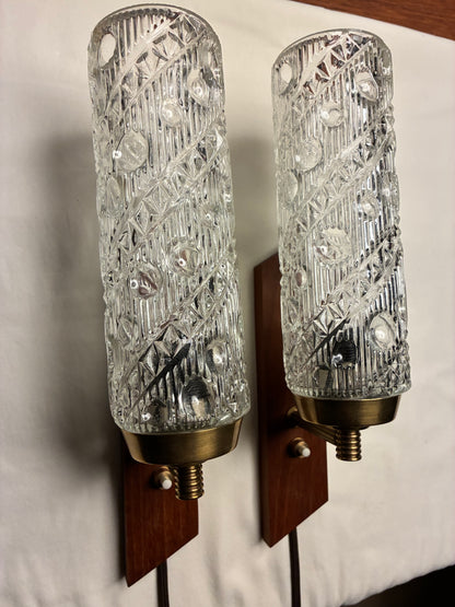 Teak / messing væglamper